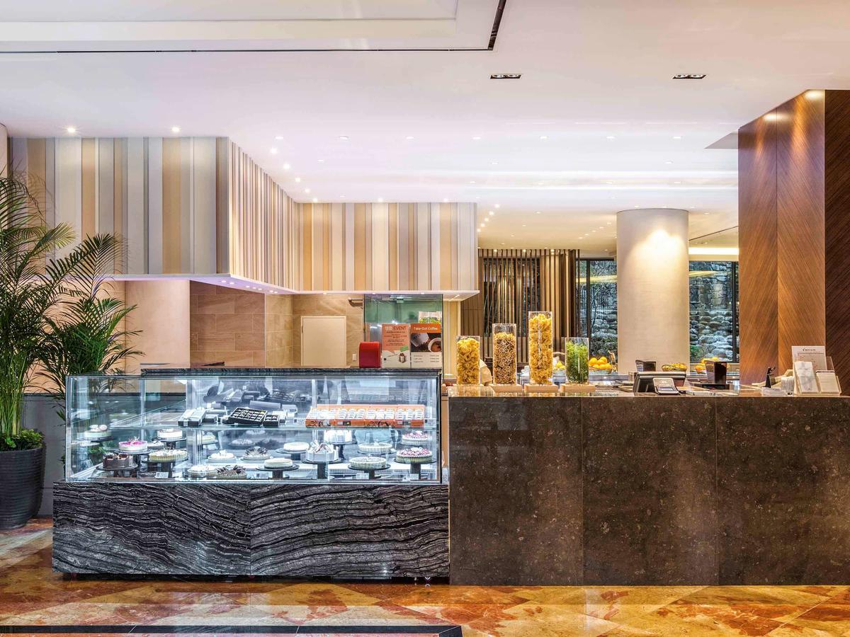 Novotel Ambassador Doksan Сеул Екстериор снимка