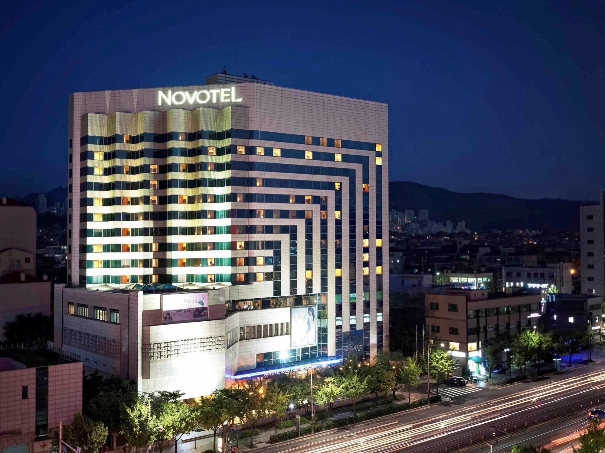 Novotel Ambassador Doksan Сеул Екстериор снимка