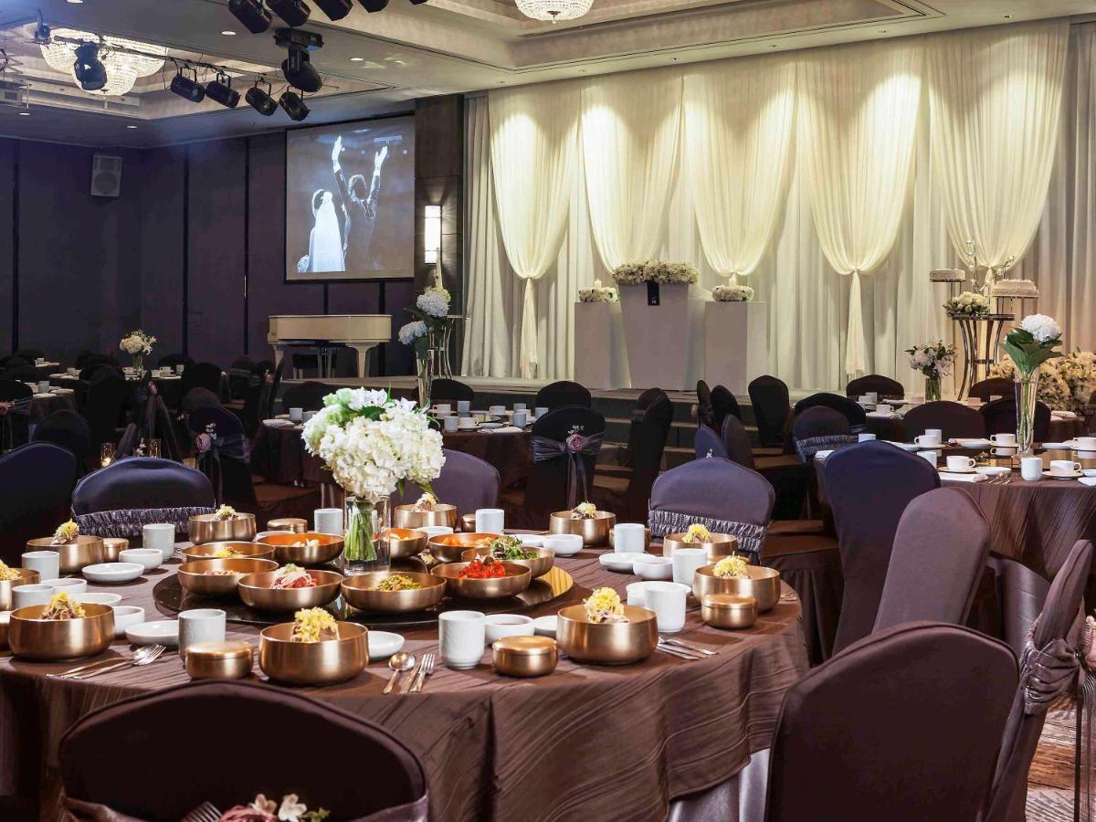 Novotel Ambassador Doksan Сеул Екстериор снимка